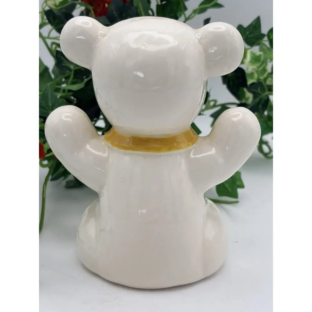 Little Hobbiest Bear. 1984.
